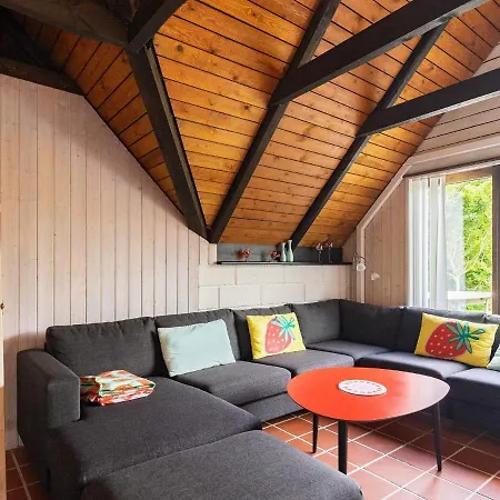 度假居 8 Person In Hojslev-by Traum